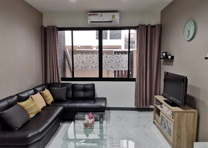 8finite House Bangkok